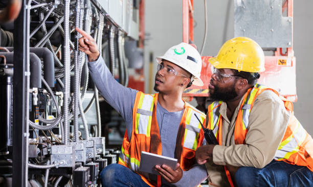 Best 24-Hour Electrician  in Buena Park, CA